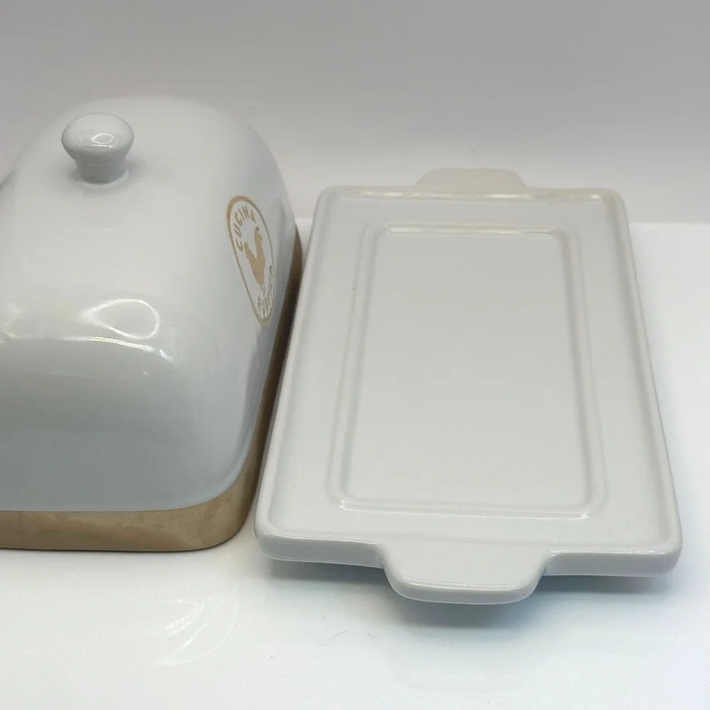 Sur‎ La Table Cucina Rustica Stoneware Butter Dish Rooster White Tan
